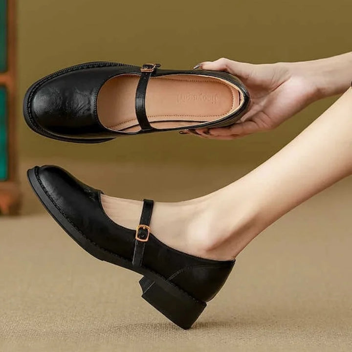 Diana | Classic Leather Mary Janes