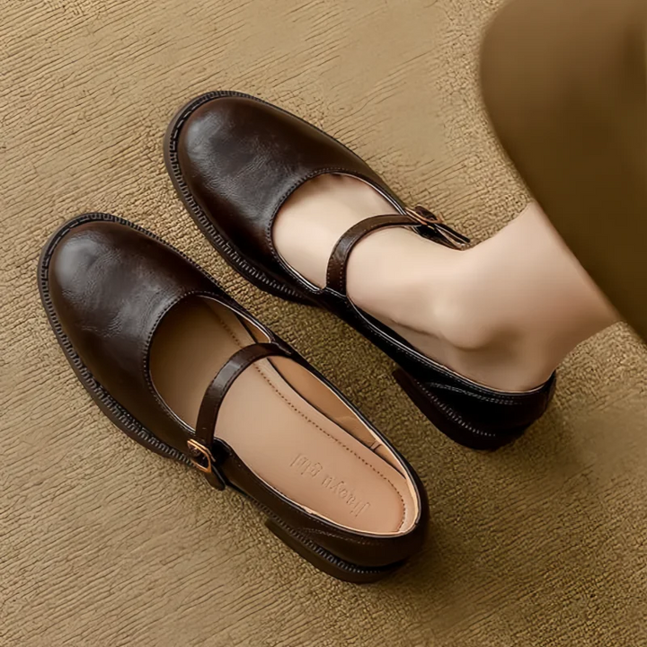 Diana | Classic Leather Mary Janes